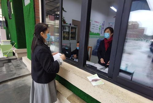 物業公司清理違章建筑，必須事先通知業主嗎？——兼談建筑物清潔服務的職責邊界